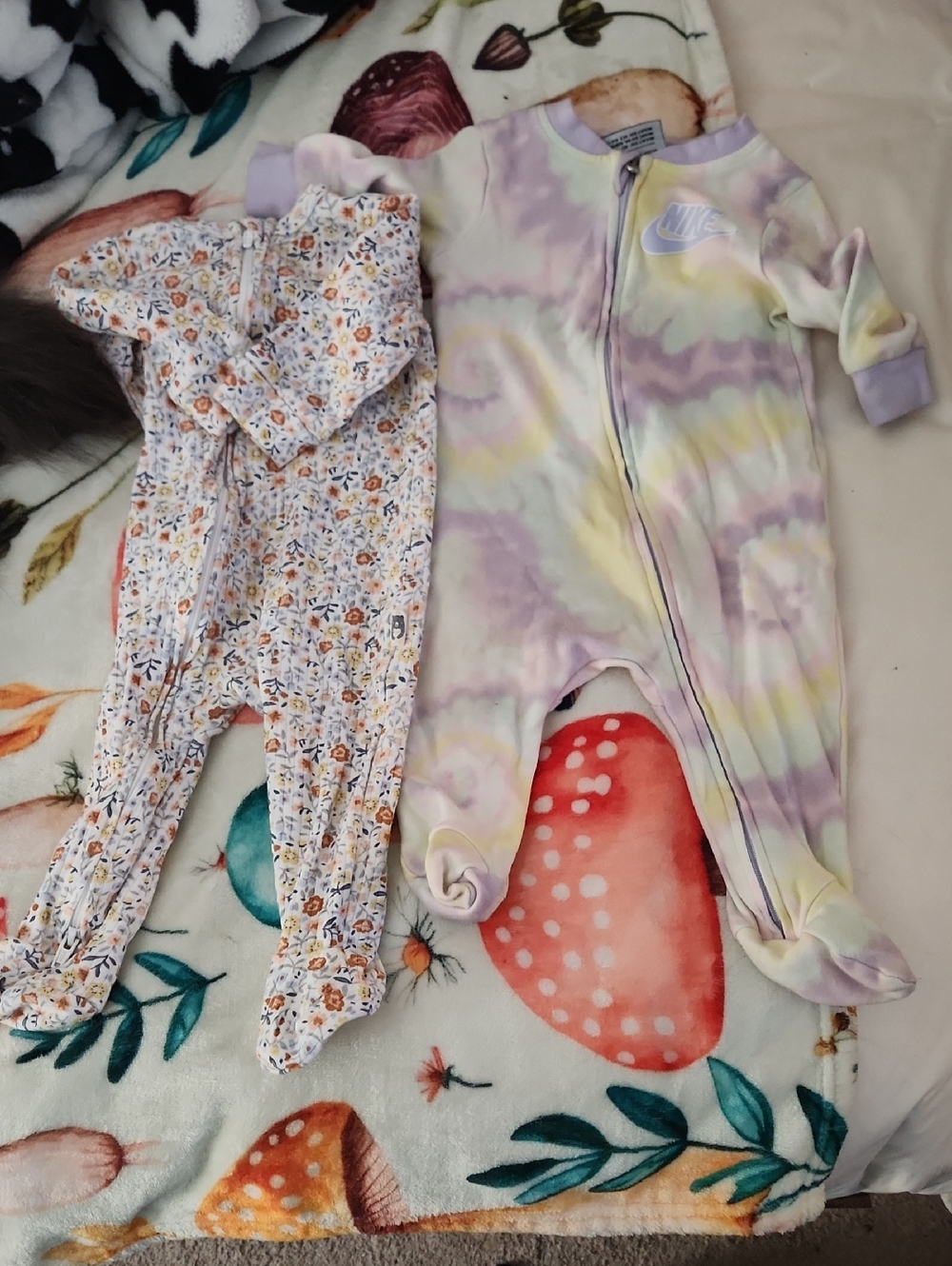 Nike Baby Tie-Dye Footed One-Piece Sleeper - Pastel Purple & Yellow